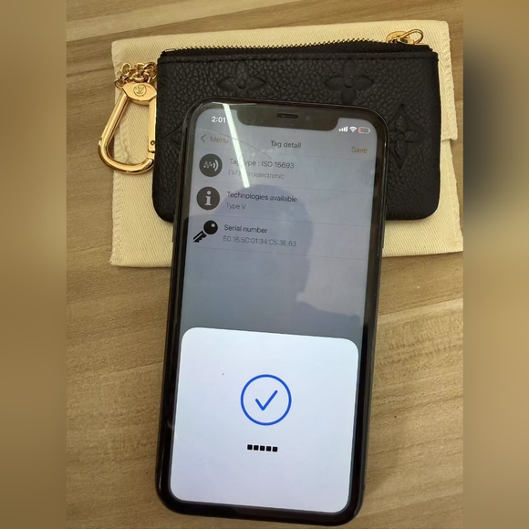 Louis Vuitton Key Pouch - Picture 13 of 15